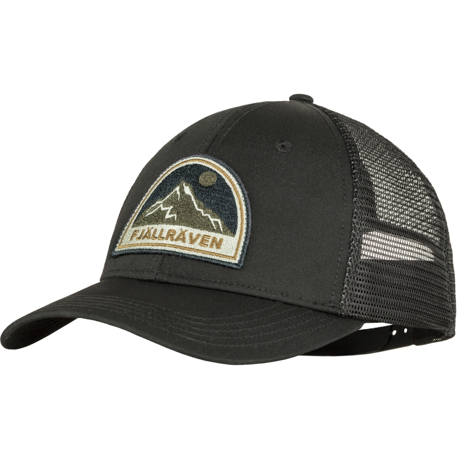 Boné De Caminhoneiro Preto Com Emblema Da Marca Fjällräven