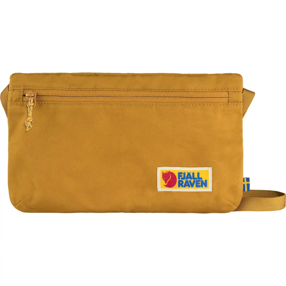 Bolota De Raposa Da Montanha De Bolso Todos Os Dias